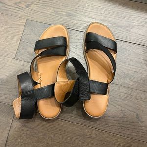 Franco Sarto Black Sandals Size 8